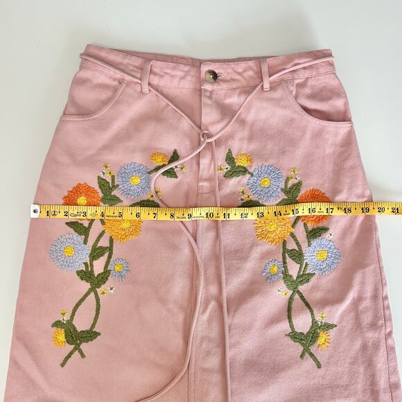 Hannah ArtWear Paula Skirt Embroidered Flower Denim Skirt Sz Small Cottage Core - Picture 6 of 7